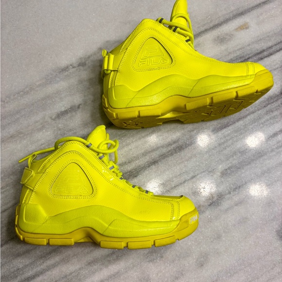Fila Grant Hill 2 Women’s Basketball Shoe in Safety Yellow High-Top Sneakers - Picture 4 of 7